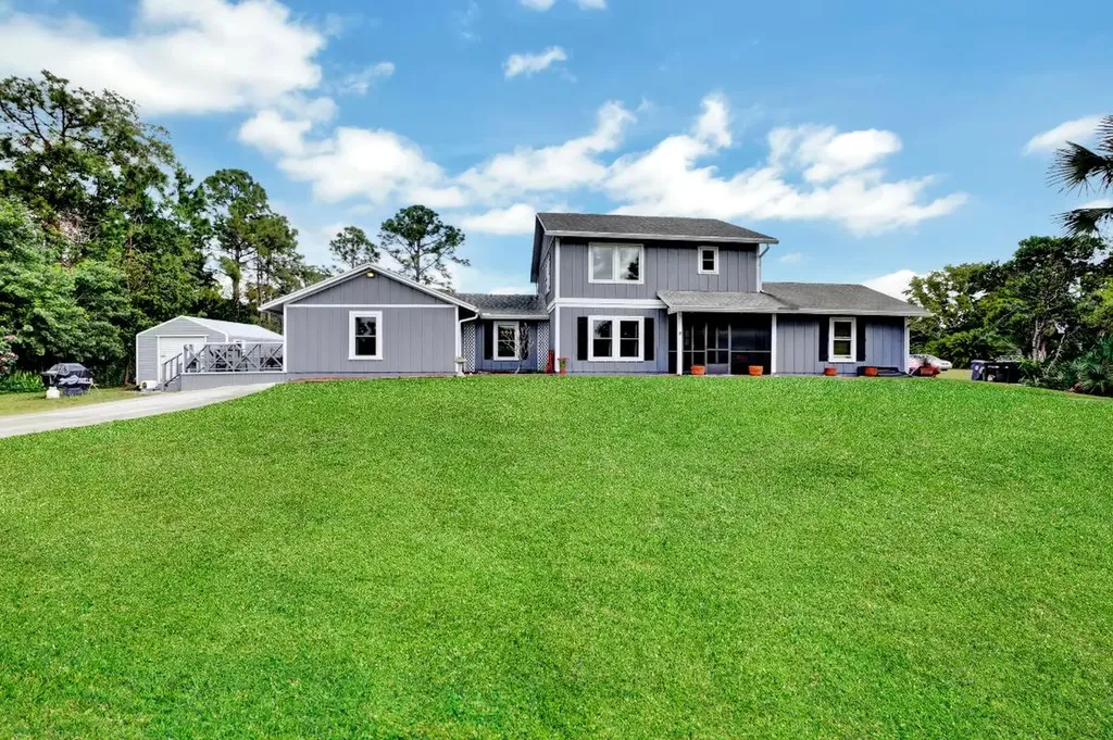 16245 E Goldcup Drive Loxahatchee FL 33470