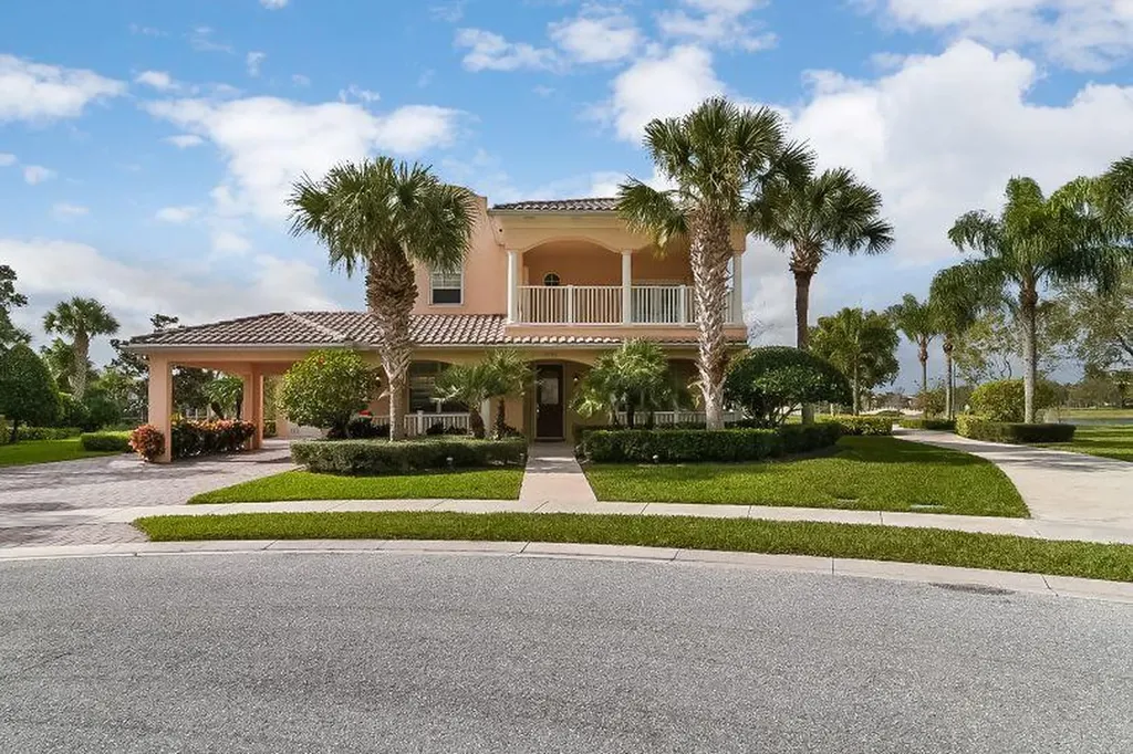 8192 Ocho Rios Lane Wellington FL 33414