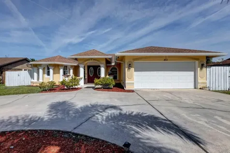 251 SW Oakridge Drive Port St Lucie FL 34984