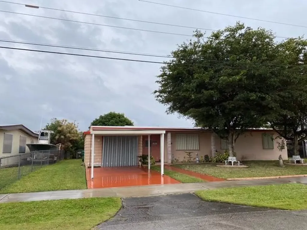 4301 SW 109th Court Miami FL 33165