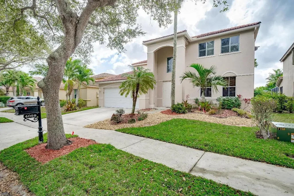 4059 Pinewood Lane Weston FL 33331