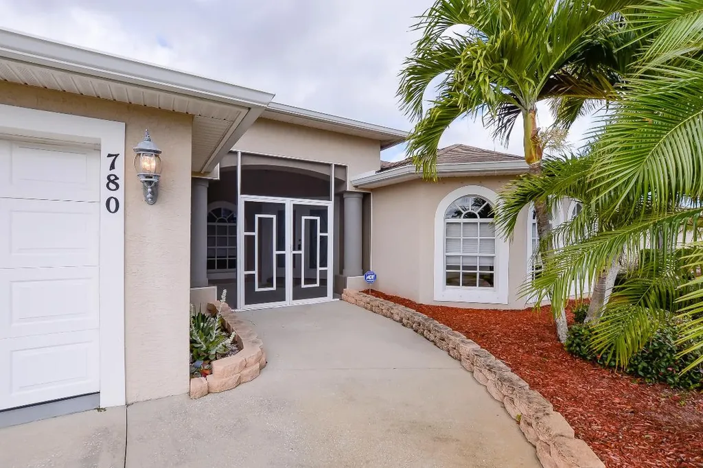 780 NE Jordan Terrace Port St Lucie FL 34983