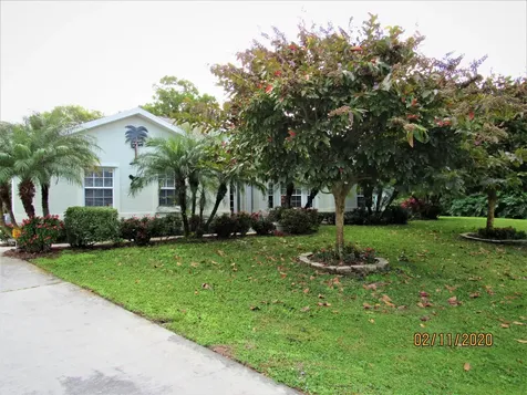 2701 SE Carthage Road Port St Lucie FL 34952