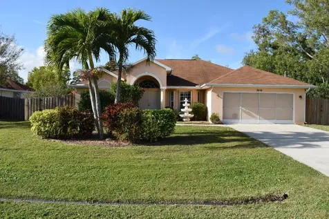 2416 SE Charleston Drive Port St Lucie FL 34952