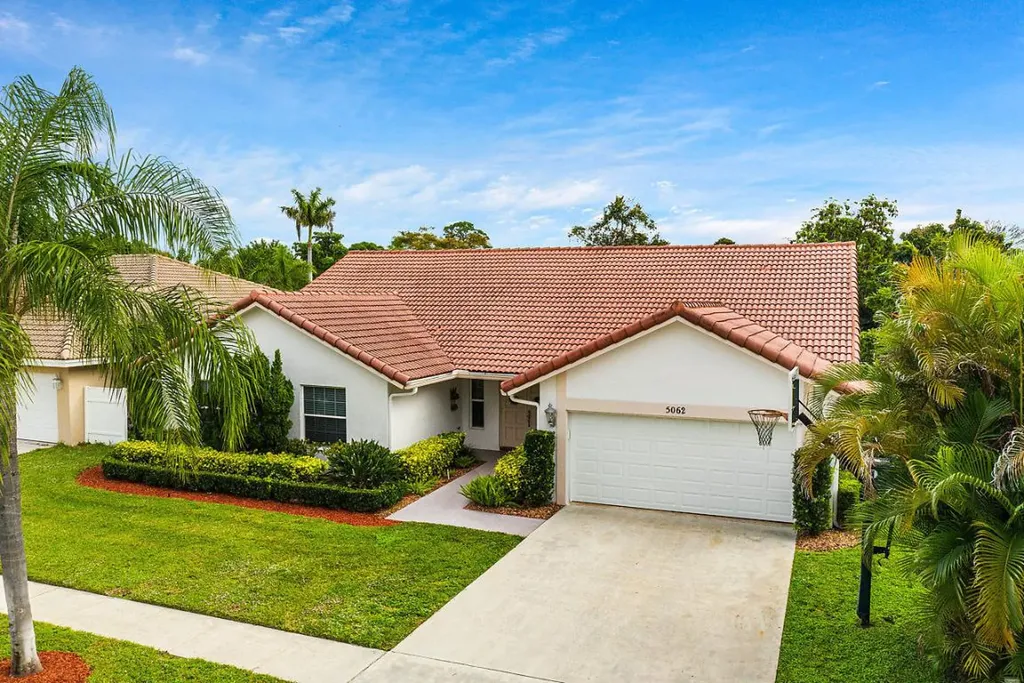 5062 Marina Circle Boca Raton FL 33486