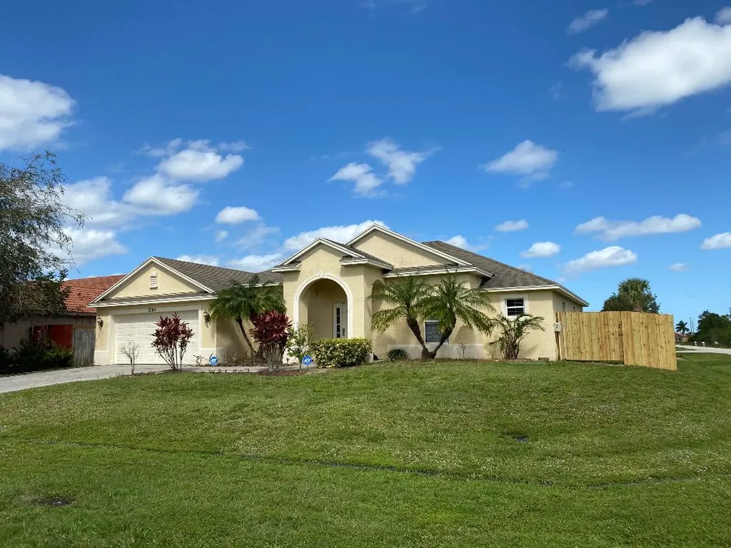 2399 SW Neal Road Port St Lucie FL 34953