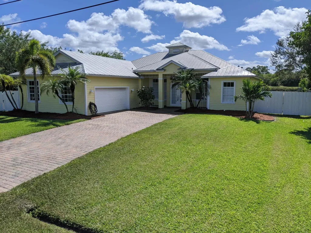 4774 SW Yacolt Drive Port St Lucie FL 34953