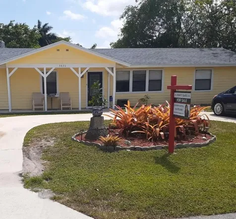 3320 Sapphire Road Lake Worth FL 33462