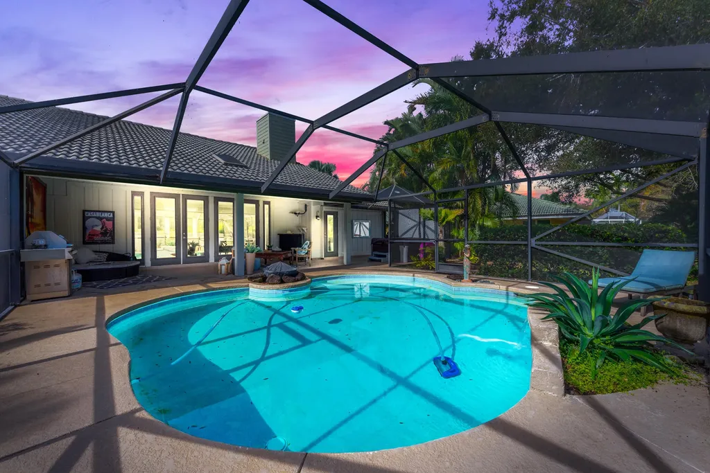 4144 SE Fairway E Stuart FL 34997