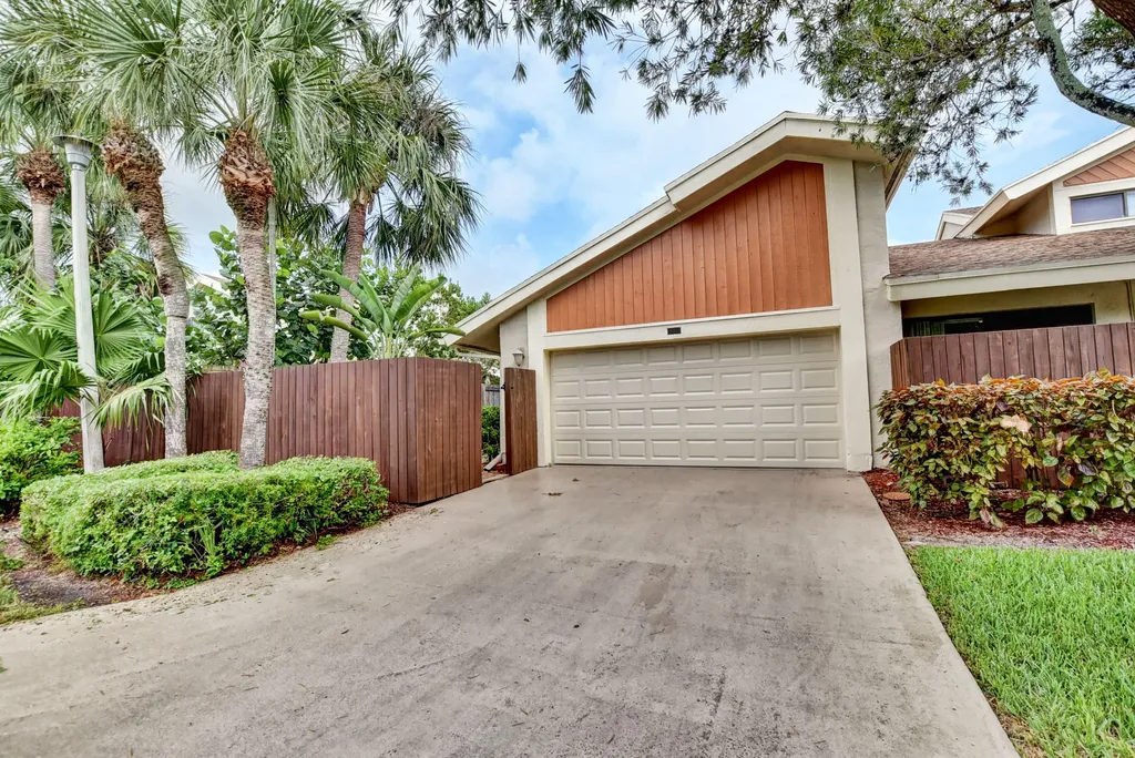 7795 Stanway Place W Boca Raton FL 33433