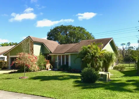 3911 NW 69th Terrace Coral Springs FL 33065