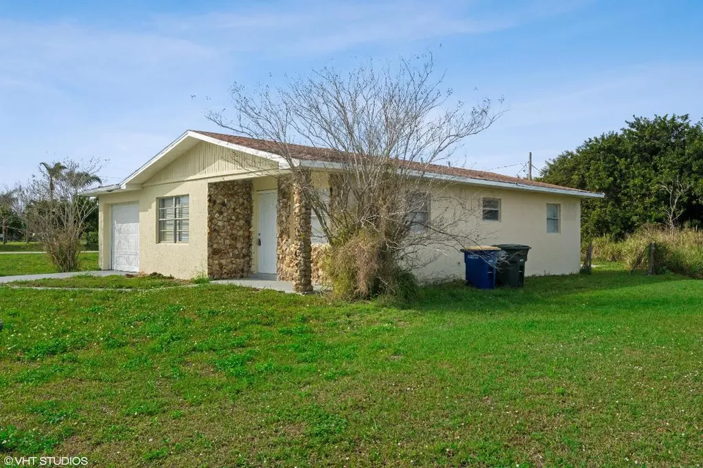 1606 San Diego Avenue Fort Pierce FL 34946