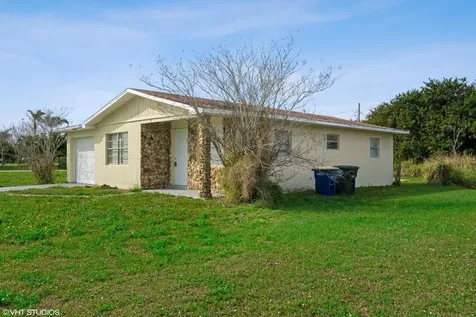 1606 San Diego Avenue Fort Pierce FL 34946