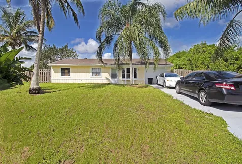 1970 SW Idaho Lane Port St Lucie FL 34953