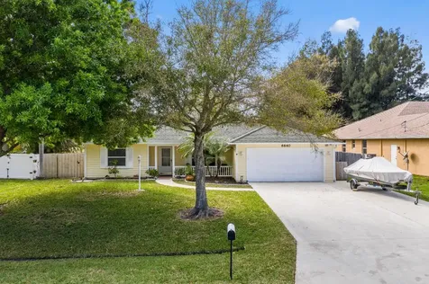 6640 NW Omega Road Port St Lucie FL 34983