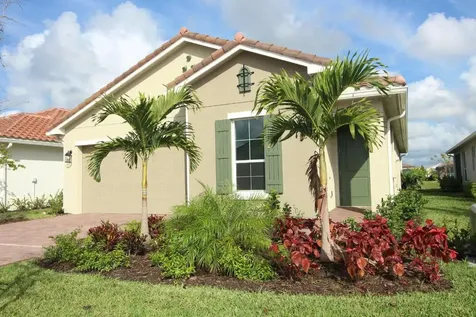 9955 SW Trumpet Tree Circle Port St Lucie FL 34987