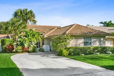 3713 S Lancewood Place Delray Beach FL 33445