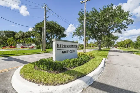 6644 SE Yorktown Drive Hobe Sound FL 33455