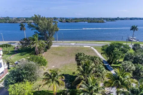 4619 S Flagler Drive West Palm Beach FL 33405