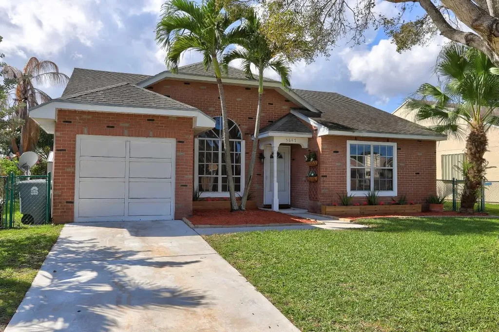 5647 Pebble Brook Lane Boynton Beach FL 33472
