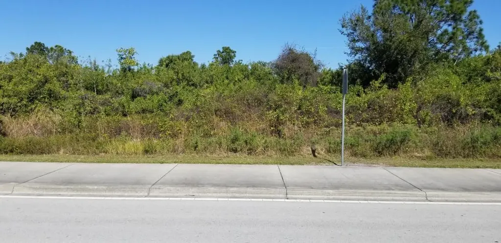311 SW Becker Road Port St Lucie FL 34953