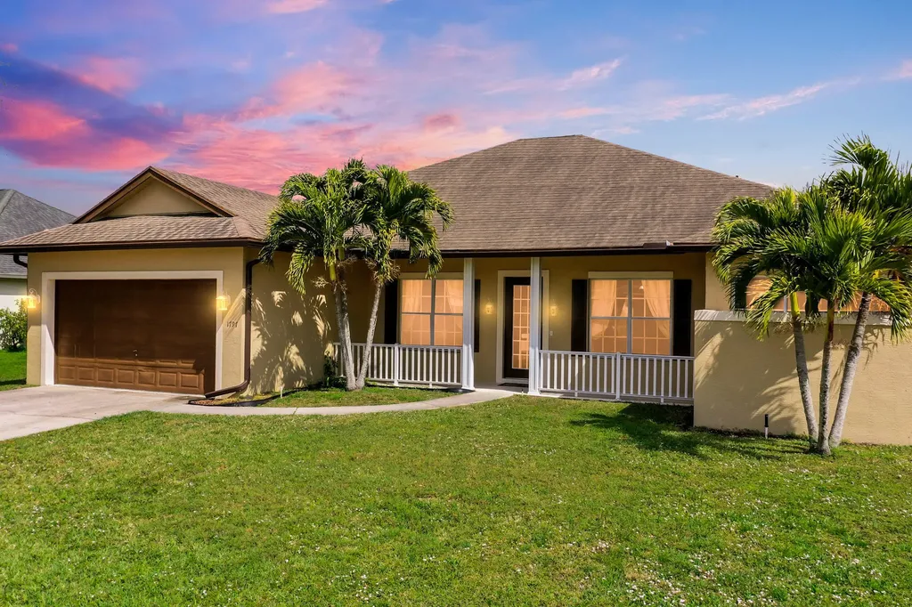 1797 SW Finch Lane Port St Lucie FL 34953