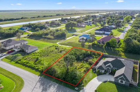 4672 SW Paley Road Port St Lucie FL 34953