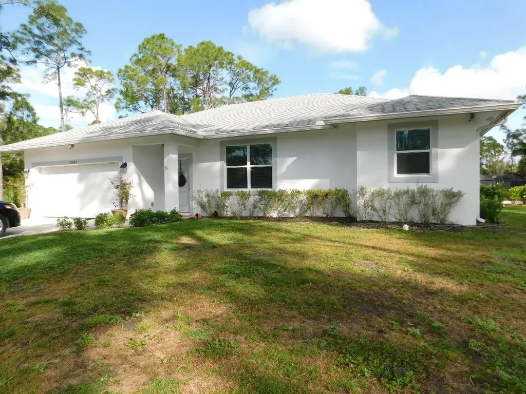 15485 68th Court N Loxahatchee FL 33470