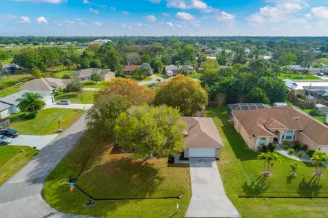 1601 SE Ridgewood Street Port St Lucie FL 34952
