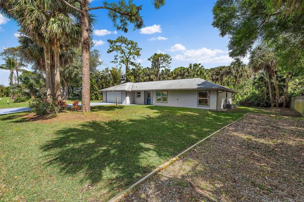 6781 SW Basin Court Stuart FL 34997