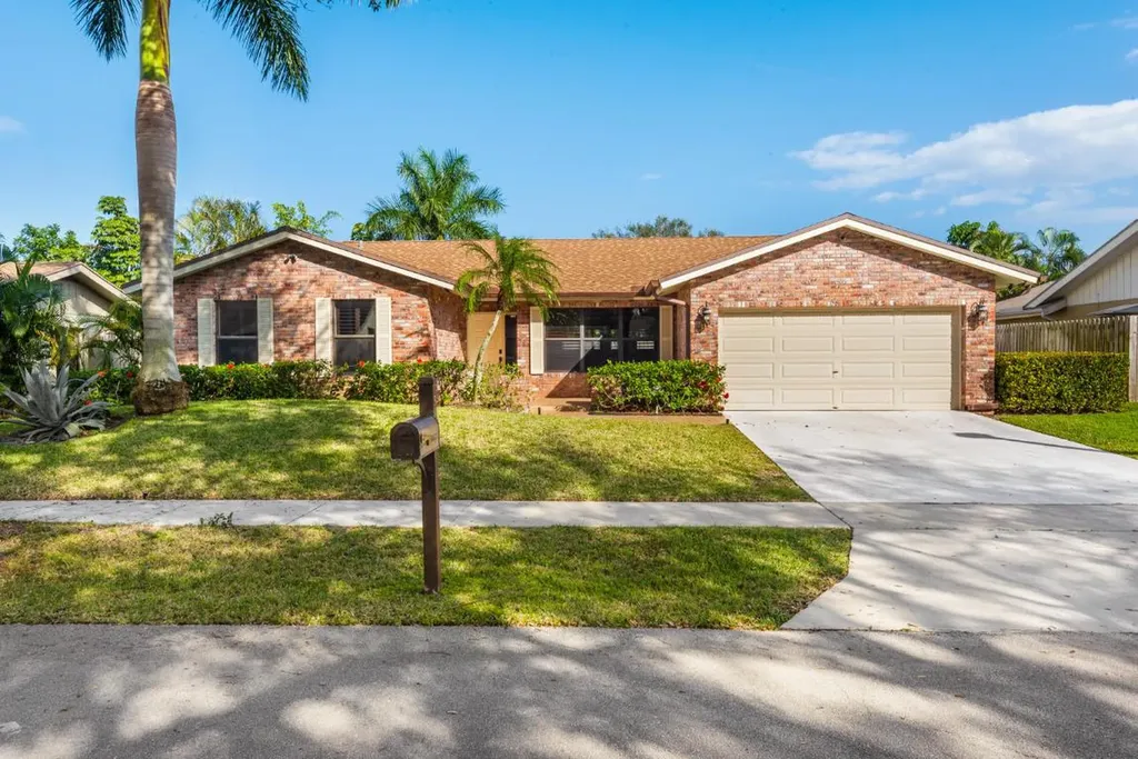 3048 NW 26th Court Boca Raton FL 33434