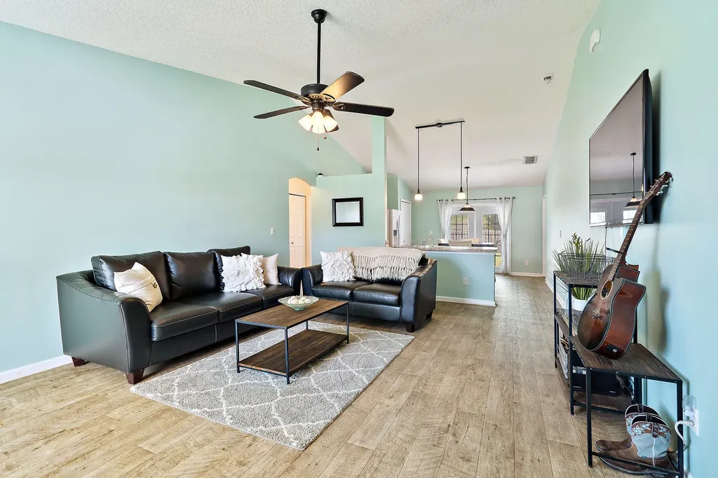721 SW Mccullough Avenue Port St Lucie FL 34953