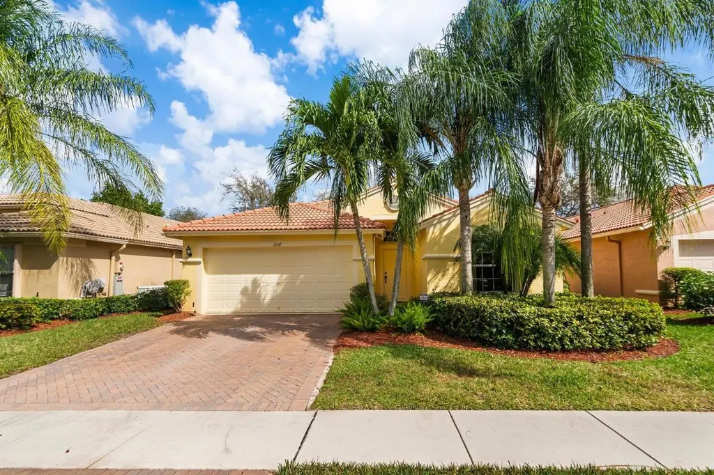 12142 Roma Road Boynton Beach FL 33437