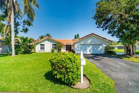 10933 NW 9th Manor Coral Springs FL 33071