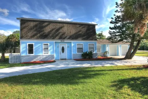 8005 Belmont Avenue Fort Pierce FL 34951