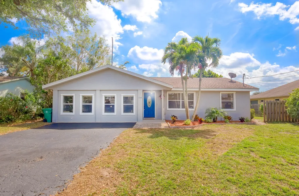 134 NE Twylite Terrace Port St Lucie FL 34983