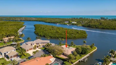 9096 SE Harbor Island Way Hobe Sound FL 33455