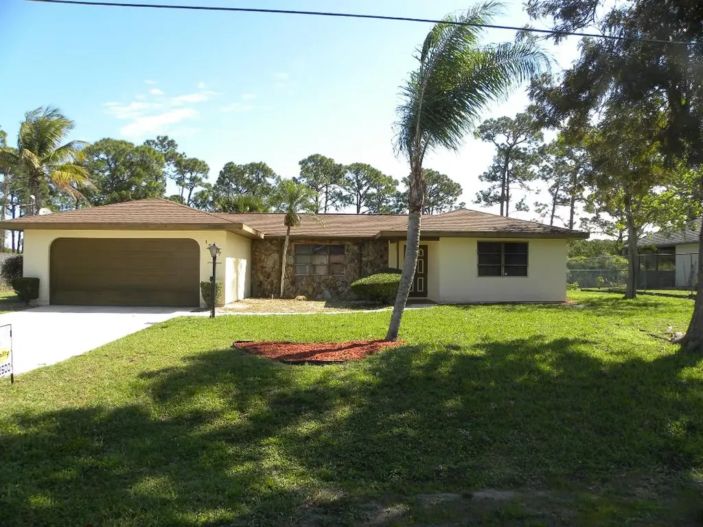 1587 SE Crowberry Drive Port St Lucie FL 34983