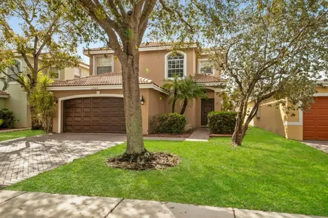 3964 Crescent Creek Drive Coconut Creek FL 33073