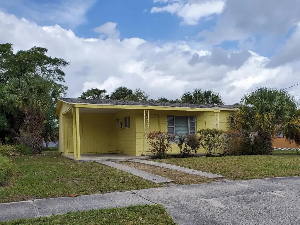509 N 20th Street Fort Pierce FL 34950