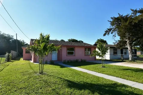 1917 N 51st Street Fort Pierce FL 34947