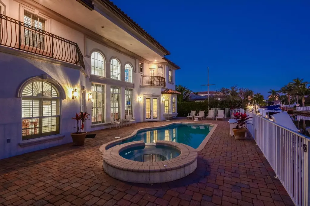 772 NE 71st Street Boca Raton FL 33487
