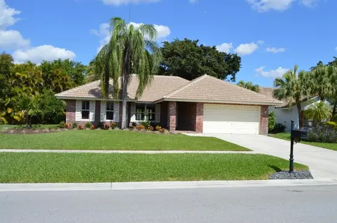 10235 Harbourtown Court Boca Raton FL 33498