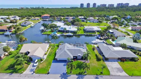 122 Queen Bess Court Hutchinson Island FL 34949