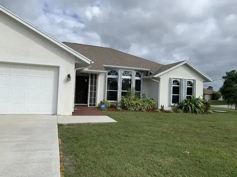 6993 NW Jorgensen Road Port St Lucie FL 34983