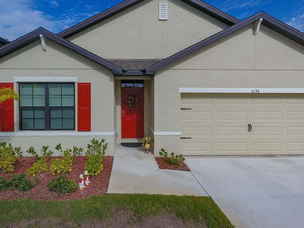 6134 NW Regent Street Port St Lucie FL 34983