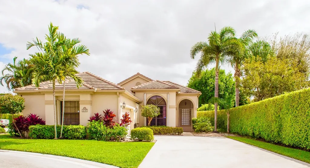10147 Lexington Lakes Boulevard N Boynton Beach FL 33436