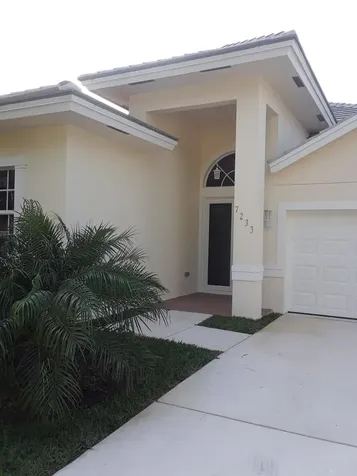 7233 Marsh Terrace Port St Lucie FL 34986
