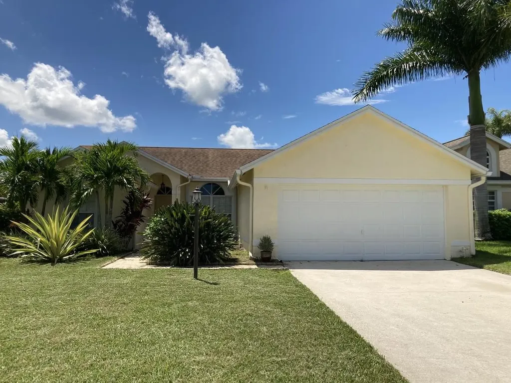 13016 Meadowbreeze Drive Wellington FL 33414