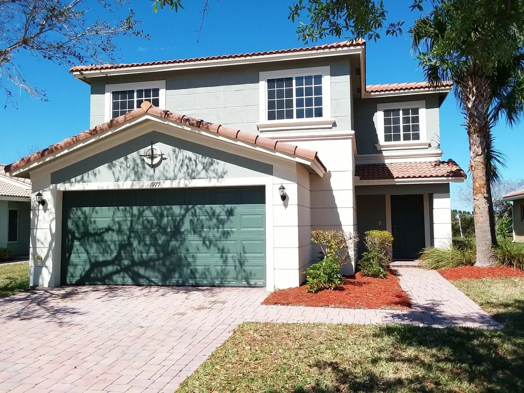 1977 SW Providence Place Port St Lucie FL 34953